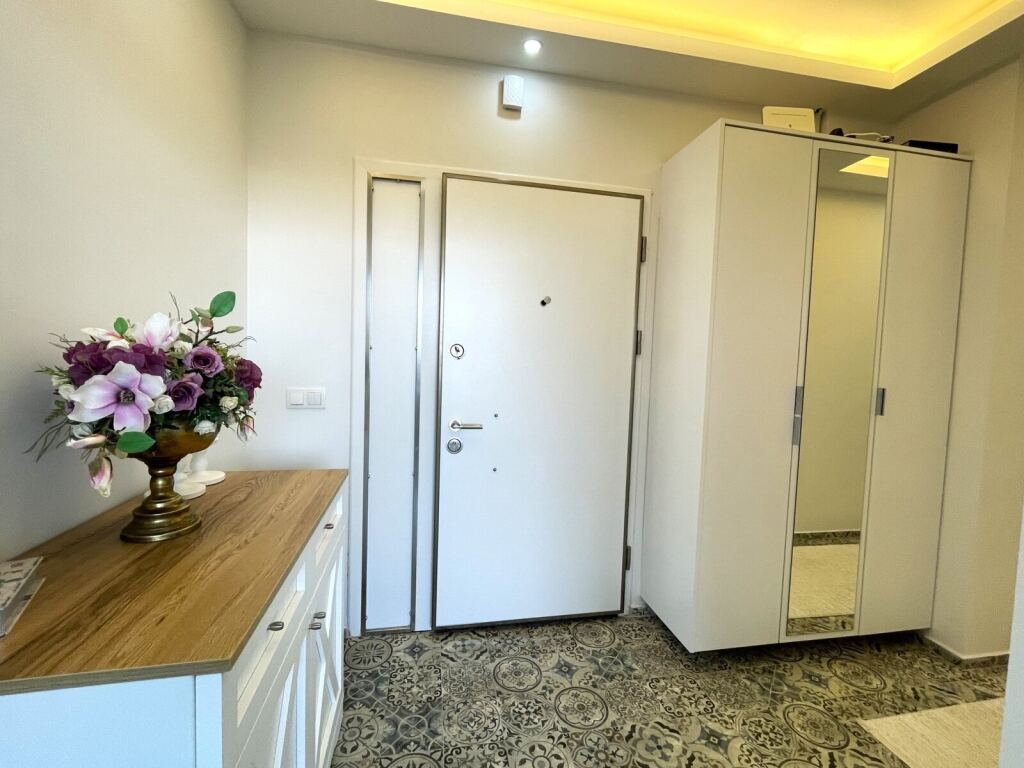 Akyarlar'da Havuzlu Sitede, Full Eşyalı, Manzalı,Tek Kat Villa - 18
