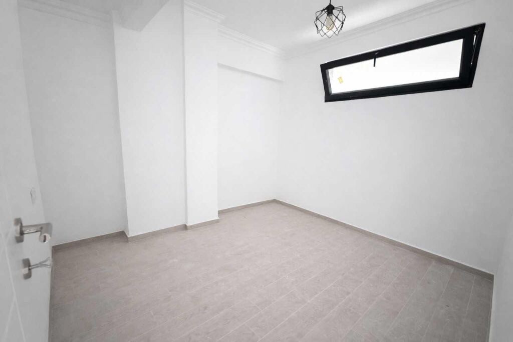 Muğla/Milas/GÜLLÜK'te Denize 150 metre 3+2 Dublex Daire - 8