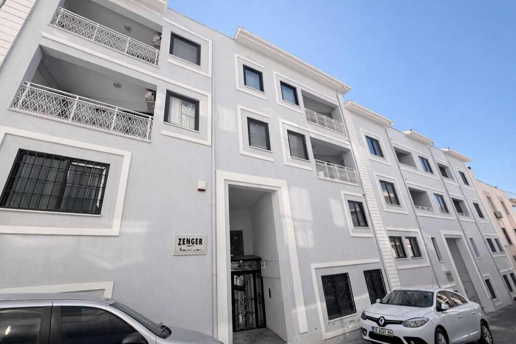 Muğla/Milas/GÜLLÜK'te Denize 150 metre 3+2 Dublex Daire - 11