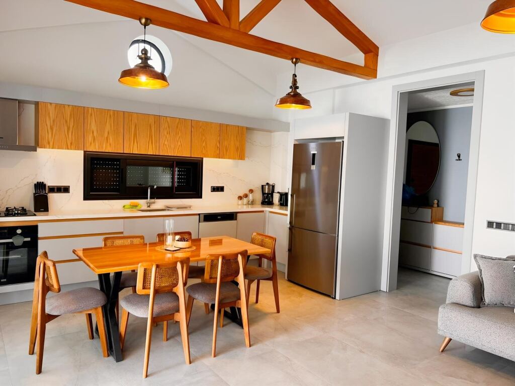 YALIKAVAK MARİNAYA YÜRÜME MESAFESİNDE TEK KATLI EŞYALI VİLLA - 9