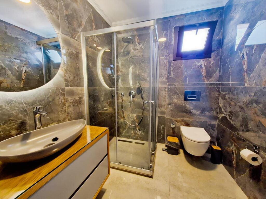 YALIKAVAK MARİNAYA YÜRÜME MESAFESİNDE TEK KATLI EŞYALI VİLLA - 19