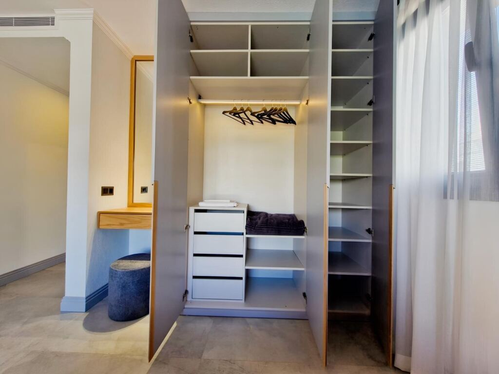 YALIKAVAK MARİNAYA YÜRÜME MESAFESİNDE TEK KATLI EŞYALI VİLLA - 13