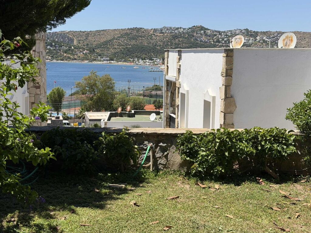 BİTEZ YALIDA 6 AYLIK KİRALIK DENİZ MANZARALI BAHÇE KATI DAİRE - 6