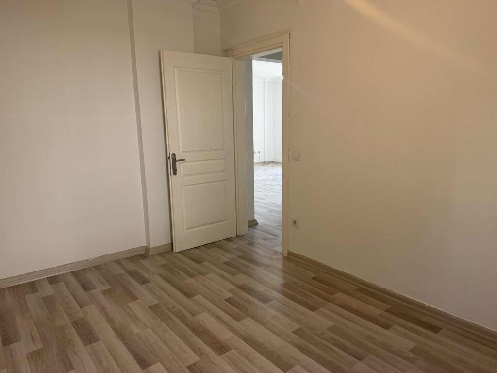 Acıbadem Hastanesine Yürüme Mesafesinde Bahçe Katı Daire - 18