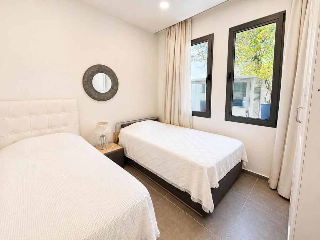 BİTEZ KÖY MERKEZİNDE SEÇKİN 3+1 TEK KATLI VİLLA - 12