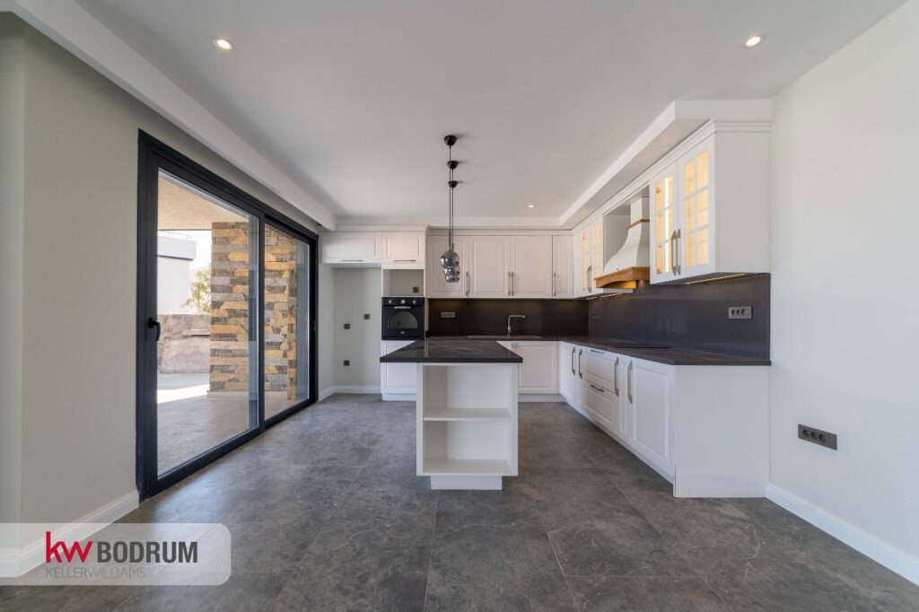 Akyarlar’da Özel Havuzlu 5+2 Villa - 20