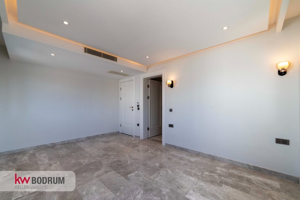 Akyarlar’da Özel Havuzlu 5+2 Villa - 22