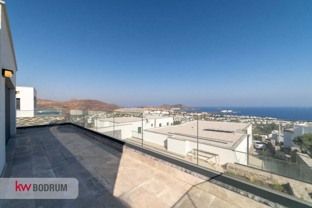 Akyarlar’da Özel Havuzlu 5+2 Villa - 32