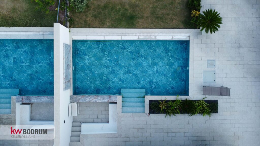 Akyarlar’da Özel Havuzlu 5+2 Villa - 3