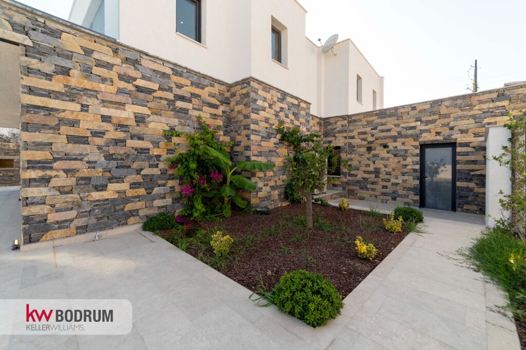 Akyarlar’da Özel Havuzlu 5+2 Villa - 6