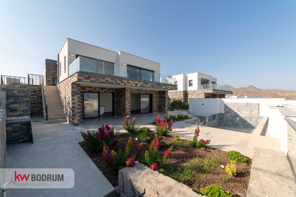 Akyarlar’da Özel Havuzlu 5+2 Villa - 2