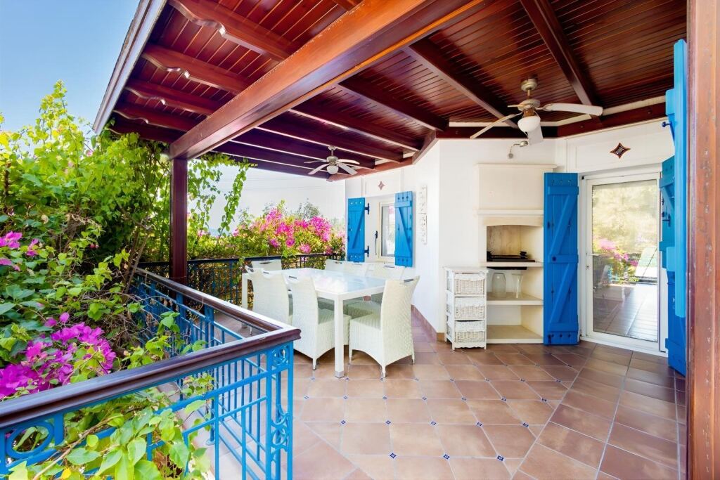 5-Bedroom Villa for Sale in Yeniköy Mh., Bodrum - 7