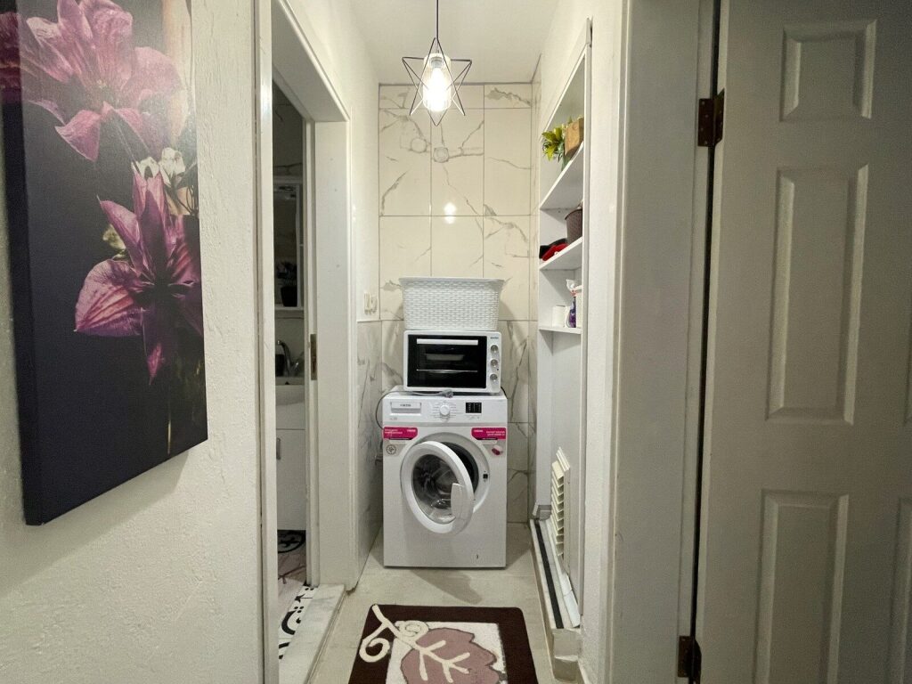 Akyarlar'da Eşyalı ,Bahçeli,Manzaralı 1+1 Daire - 10