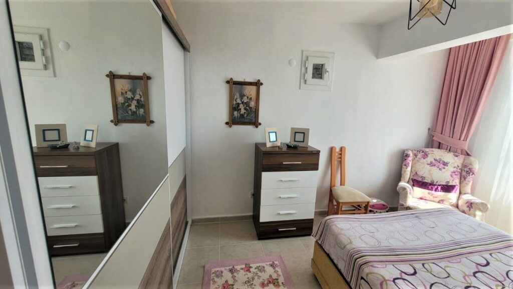 Akyarlar'da Eşyalı ,Bahçeli,Manzaralı 1+1 Daire - 14