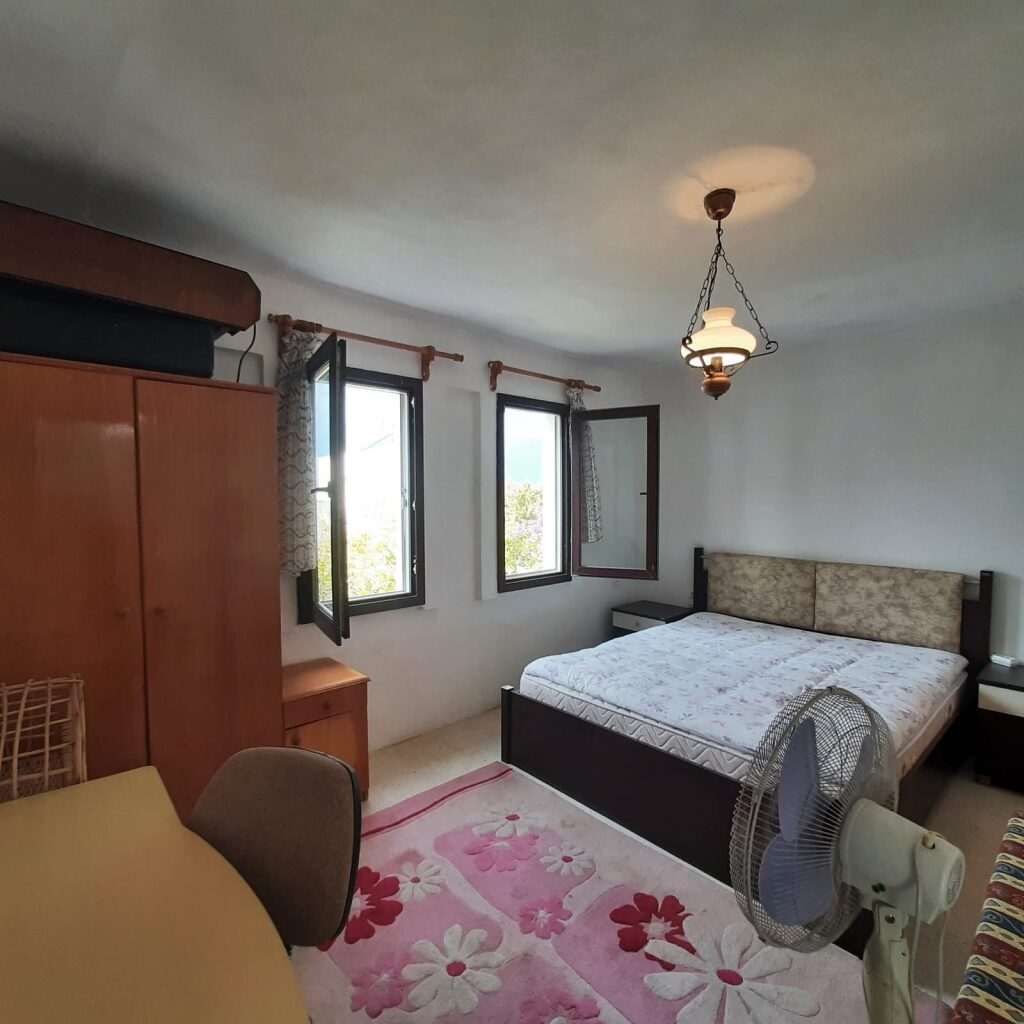 Akyarlar'da Eşyalı ,Bahçeli,Manzaralı 1+1 Daire - 13
