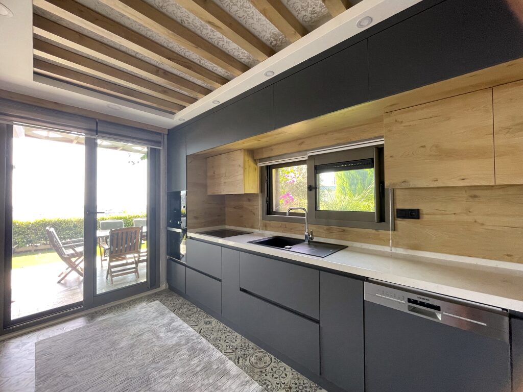 Akyarlarda Site İçerisinde Villa - 23