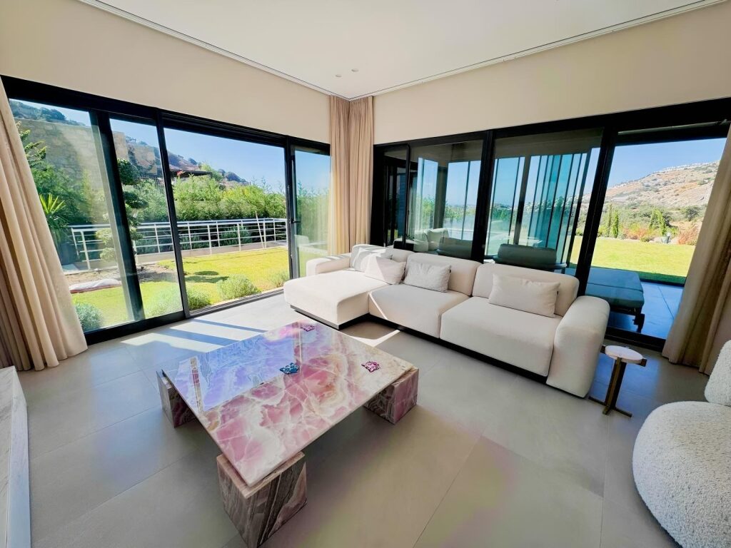 Tek Katlı, Doğa ve Deniz Manzaralı, 1,5 Dönüm İçinde Sıfır Villa - 34