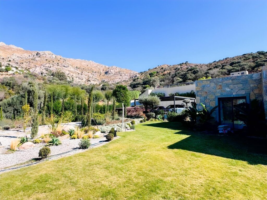 Tek Katlı, Doğa ve Deniz Manzaralı, 1,5 Dönüm İçinde Sıfır Villa - 6