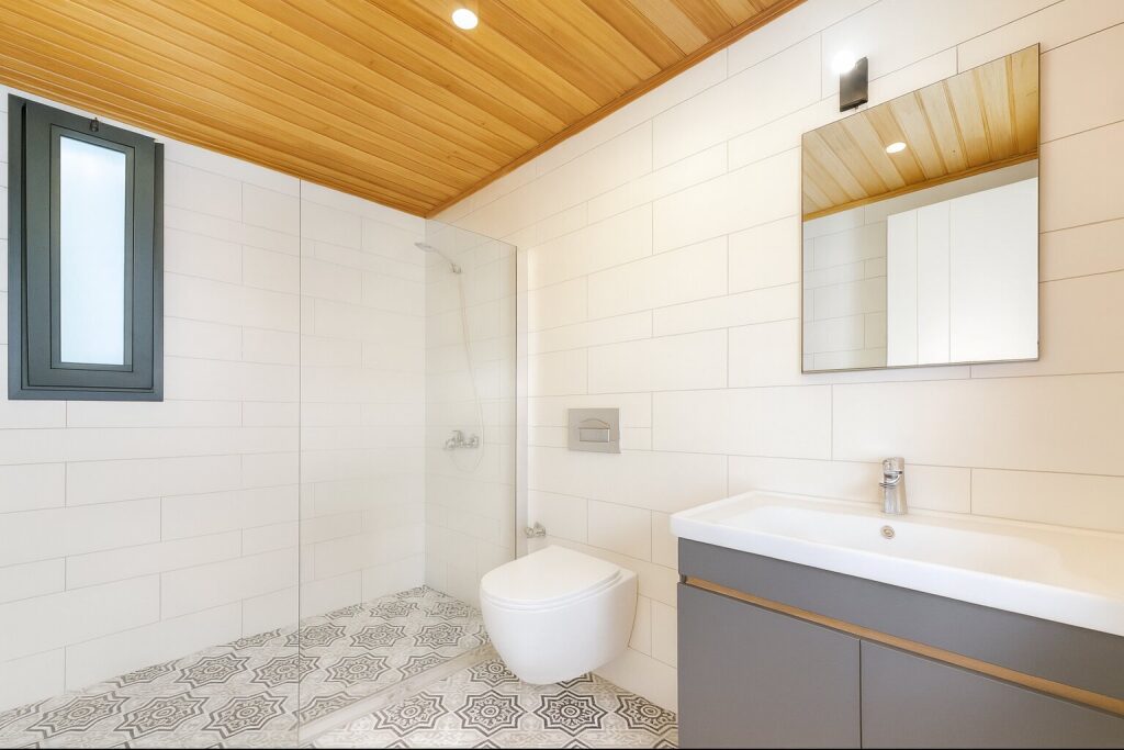 Bitez’in En Güzel Noktasında Özel Havuzlu 5+2 Site İçi Taş Villa - 20