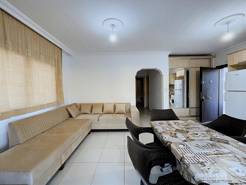 AKYARLAR'DA DENİZE ÇOK YAKIN KONUMDA 2+1 EŞYALI DAİRE - 4