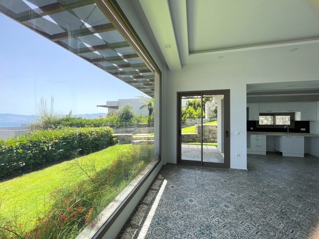 Bodrum'da Kos Manzaralı Yeni Sitede Tek Katlı Müstakil Villa - 9