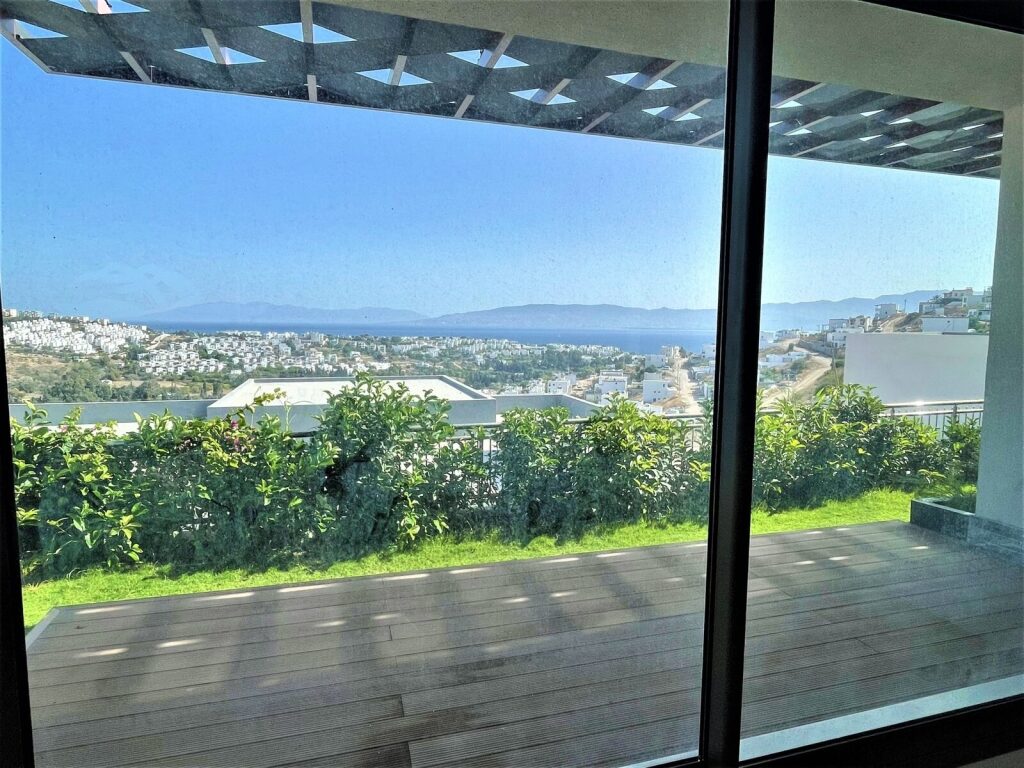 Bodrum'da Kos Manzaralı Yeni Sitede Tek Katlı Müstakil Villa - 15