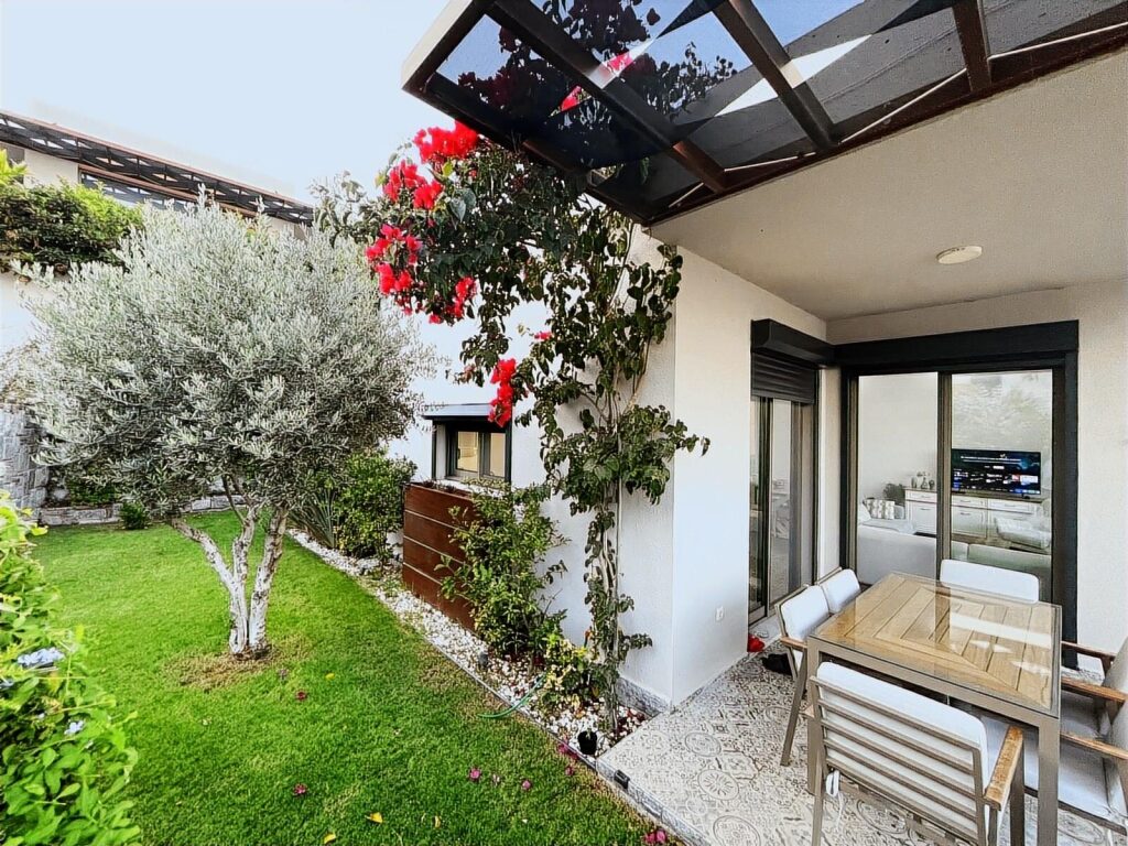 Bodrum'da Kos Manzaralı Yeni Sitede Tek Katlı Sıfır Villa - 7