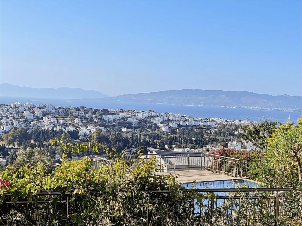 Bodrum'da Kos Manzaralı Yeni Sitede Tek Katlı Sıfır Villa - 10
