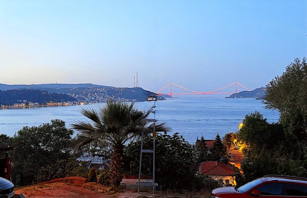 6+3 HAVUZLU OTOPARKLI MUHTEŞEM BOĞAZ VE KÖPRÜ MANZARALI VİLLA - 7