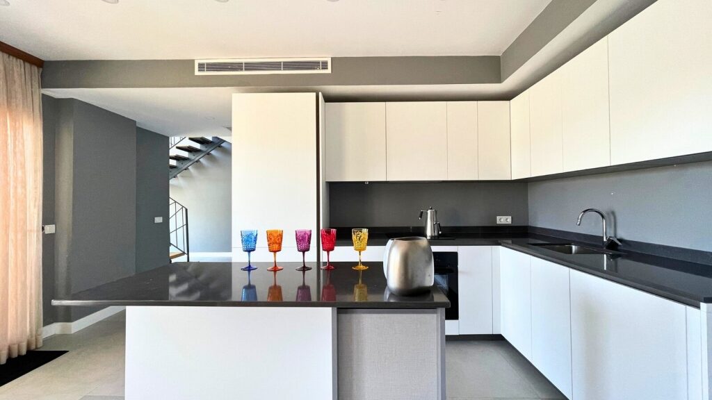 YAHŞİ'nin EN NEZİH LOKASYONUNDA LÜKS MÜSTAKİL VİLLA - 7