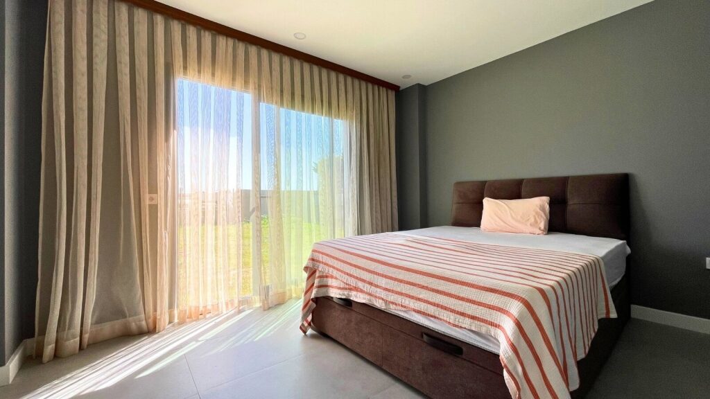 YAHŞİ'nin EN NEZİH LOKASYONUNDA LÜKS MÜSTAKİL VİLLA - 20