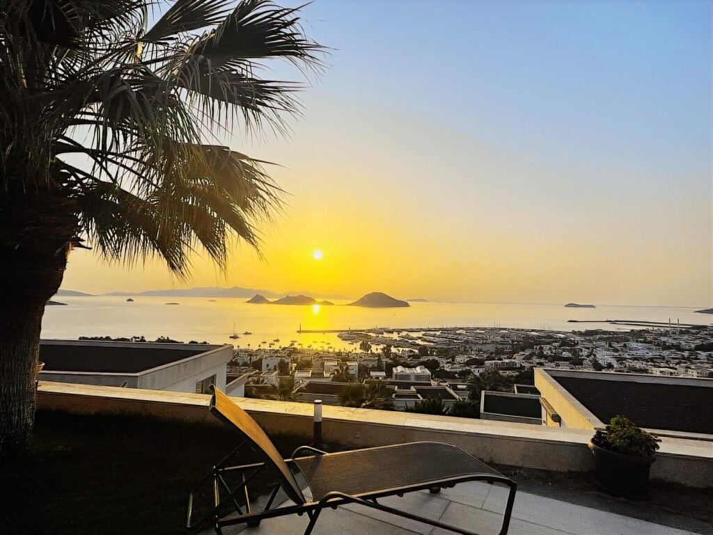 Muhteşem Manzaralı, Özel Havuzlu,Otoparklı,300m2 Villa - 10