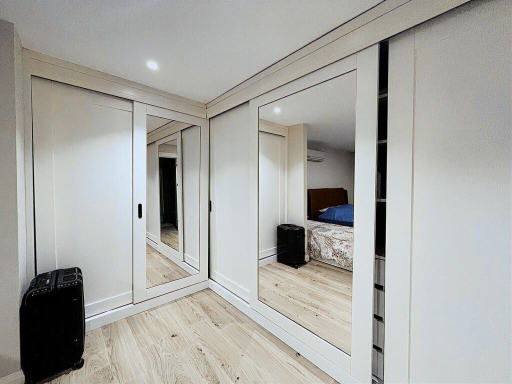 Muhteşem Manzaralı, Özel Havuzlu,Otoparklı,300m2 Villa - 16