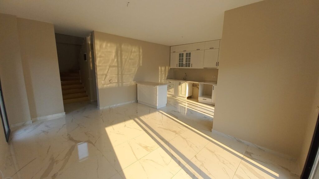 GÜRECE SATILIK VİLLA - 12