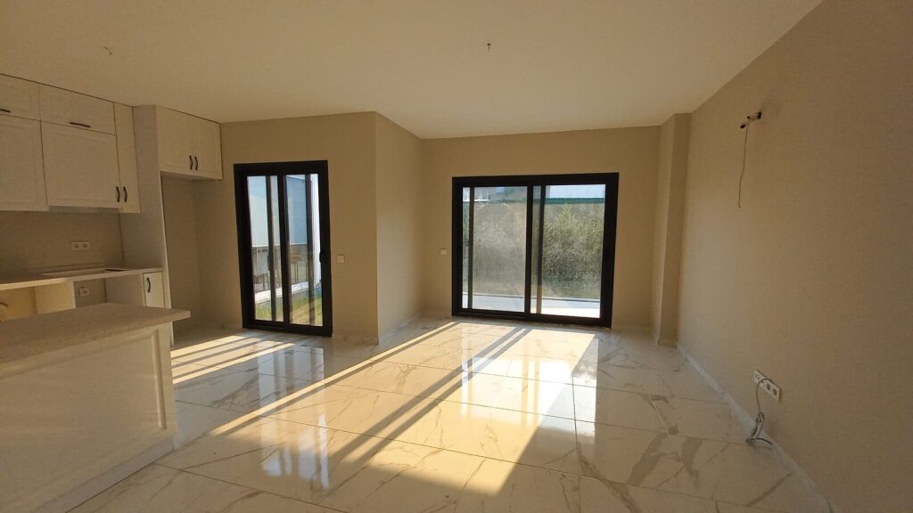 GÜRECE SATILIK VİLLA - 11