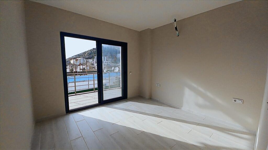 GÜRECE SATILIK VİLLA - 19