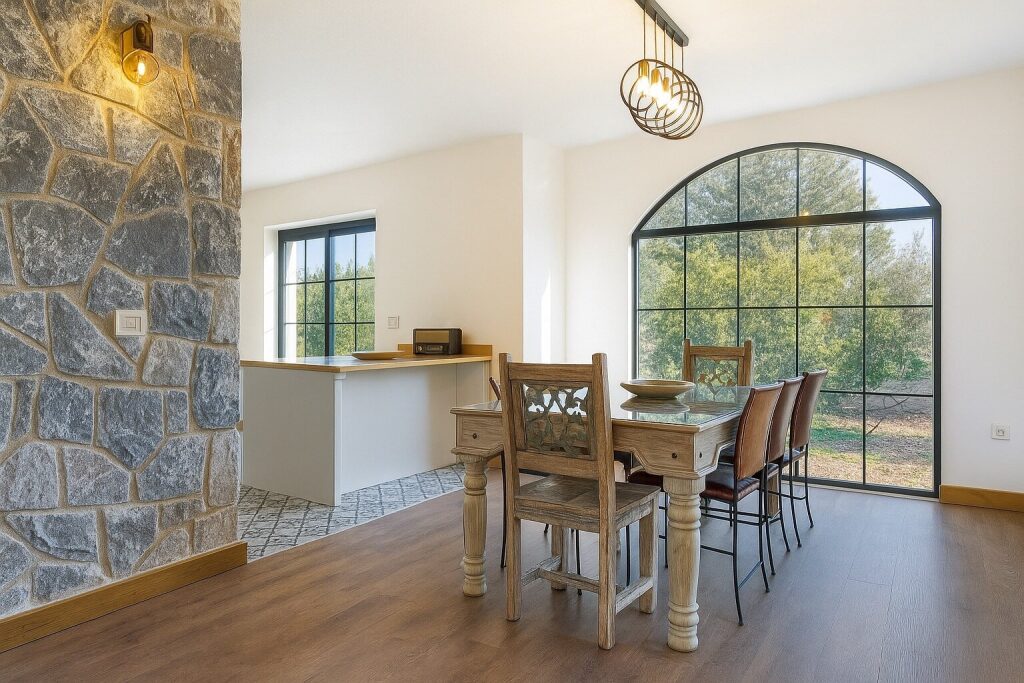 Bitez Köyiçinde Site İçi Taş Villa, Özel Havuzlu 5+2 Tripleks - 15