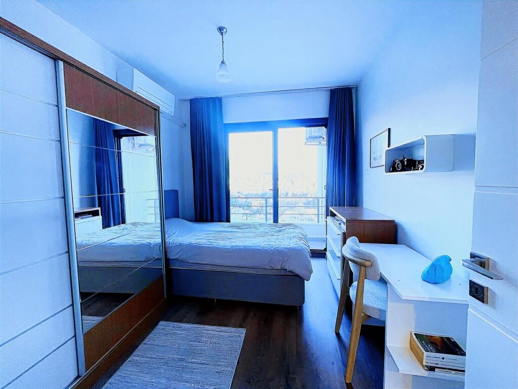 Akyarlar'da, 4+2,Masrafsız,Bahçeli,Yeni Tripleks Villa - 18