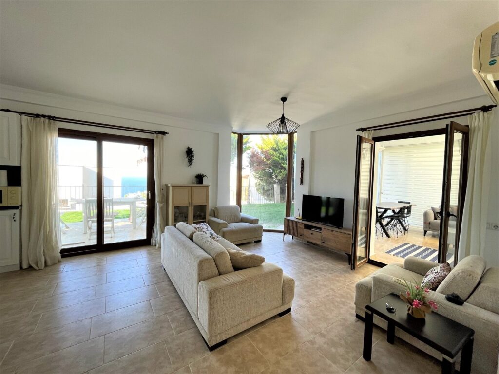 Gümüşlük Koyunbaba'da Havuzlu Sitede ,Manzaralı, Müstakil Villa - 11